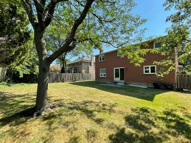 743 Fieldstone Rd — Photo 37