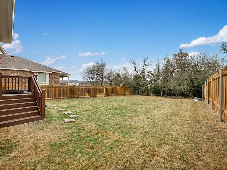 8204A Prairie Rye Dr — Photo 25