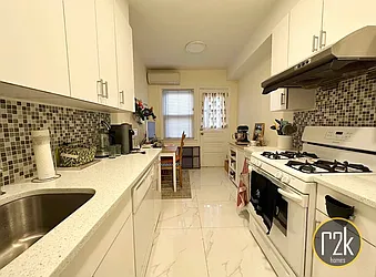 Rented by Realty 2000 Corp