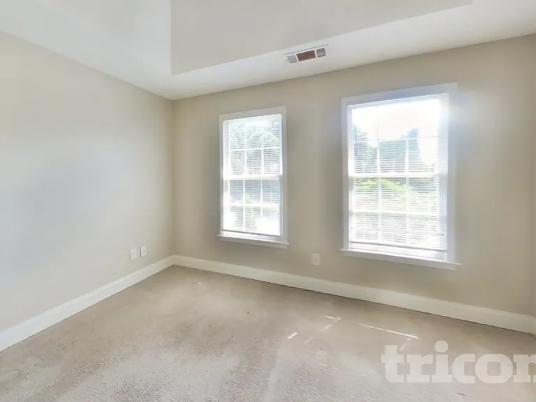 4309 Magnolia Path — Photo 8