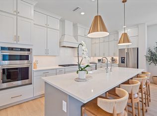 7279 Kodiak Ln, Sarasota, FL 34240