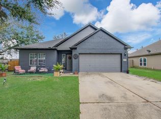 1315 Mission Dr, La Porte, TX 77571