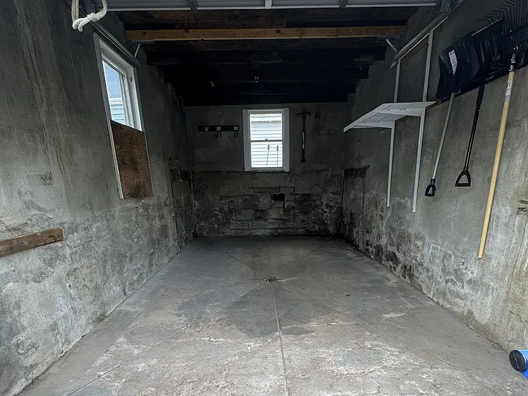 90 Union Ave #1 — Photo 26