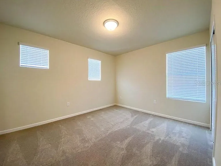 1579 Aspen Ave — Photo 17