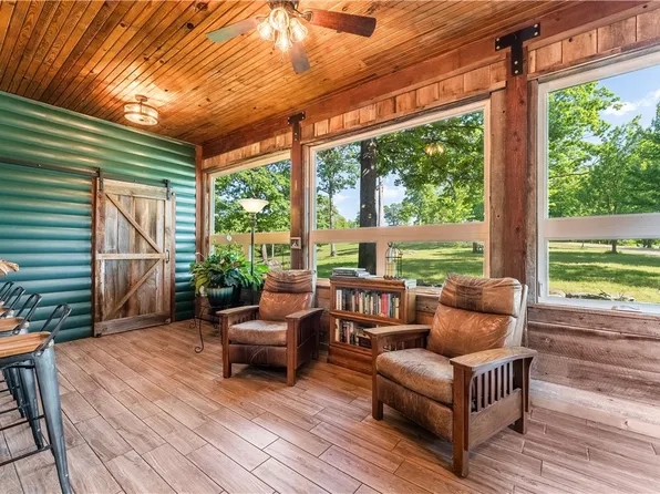 11939 Canova Trl, Mountainburg, AR 72946