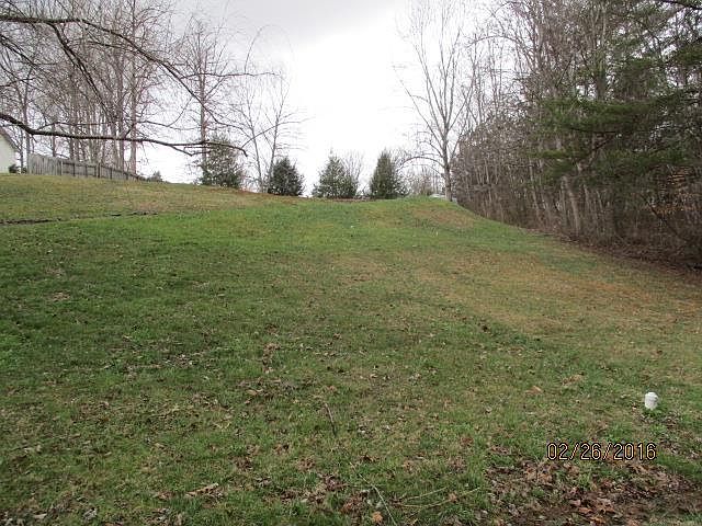 1st image of 208 Forest Dr