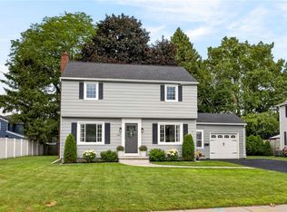 430 Cooper Rd, Rochester, NY 14617