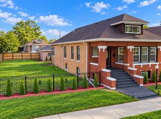 7649 S Luella Ave, Chicago, IL 60649