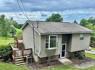 35 Chainey Run Rd, Marietta, OH 45750