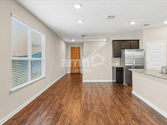 5th image of 8010 Dampton Ln