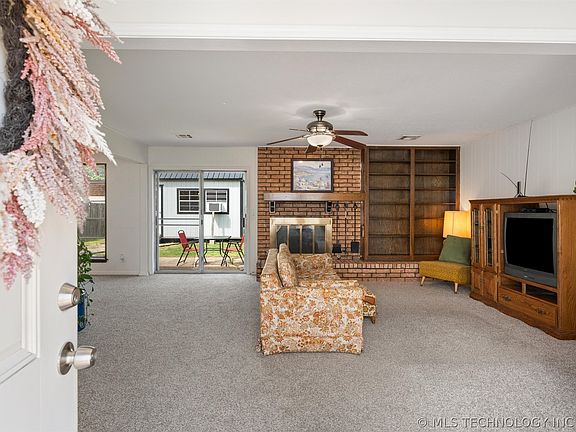 5th image of 517 Baylor Ct