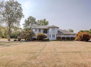 6516 Deer Run Dr, Alton, IL 62002