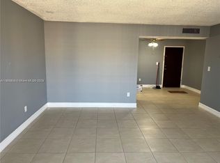 4848 NW 24th Ct APT 414, Fort Lauderdale, FL 33313