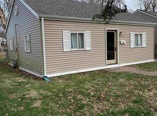 2224 S College St, Springfield, IL 62704