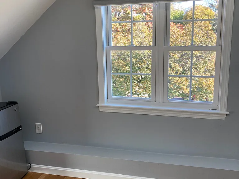 16 Aberdeen Ave #16 — Photo 31