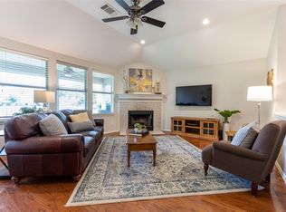 14049 Lost Spurs Rd, Fort Worth, TX 76115