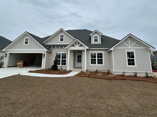165 Audrey Ln, Hahira, GA 31632