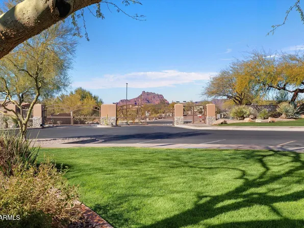 7445 E EAGLE CREST Drive #1065, Mesa, AZ 85207