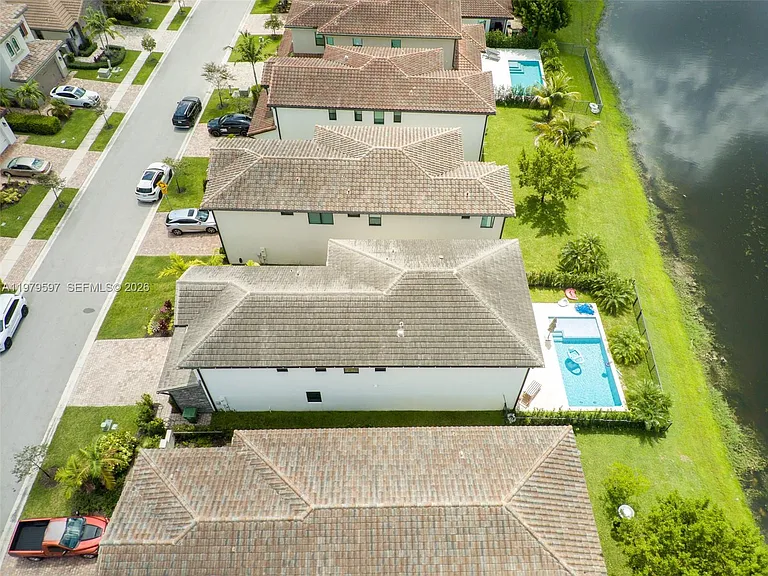 11826 SW 13th Ct — Photo 50