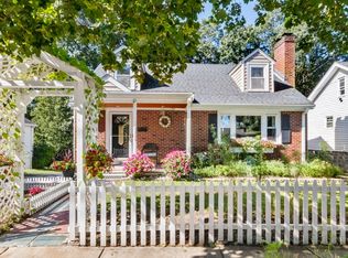 85 Bateman St, Roslindale, MA 02131