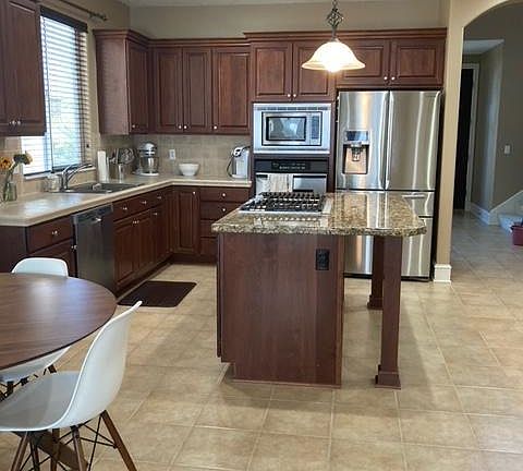 Nook & Kitchen