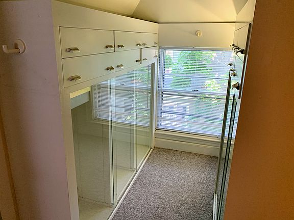 4th image of 13 Huron Ave #1