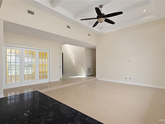 2nd image of 505 Castillo Dr