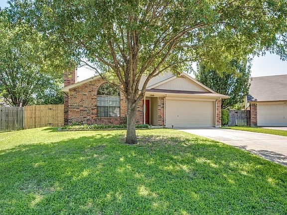 2nd image of 1209 Harvell Ct