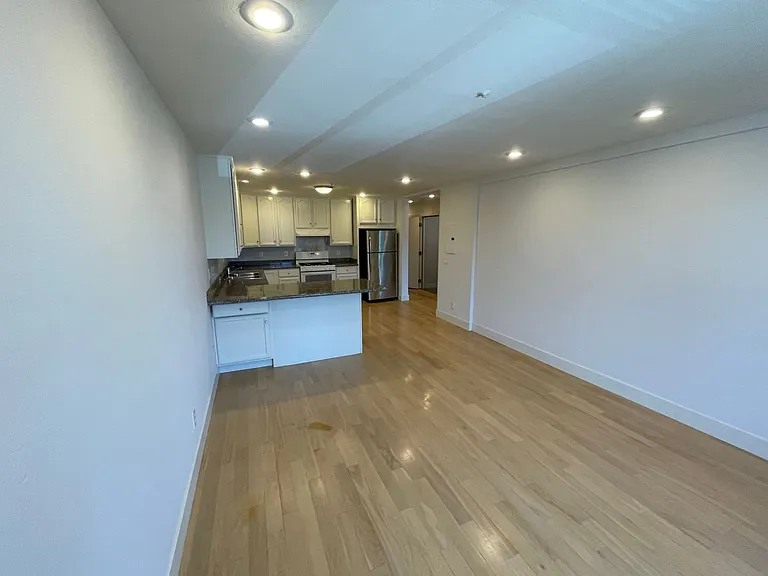 1670 Kirkwood Ave #1329R — Photo 3