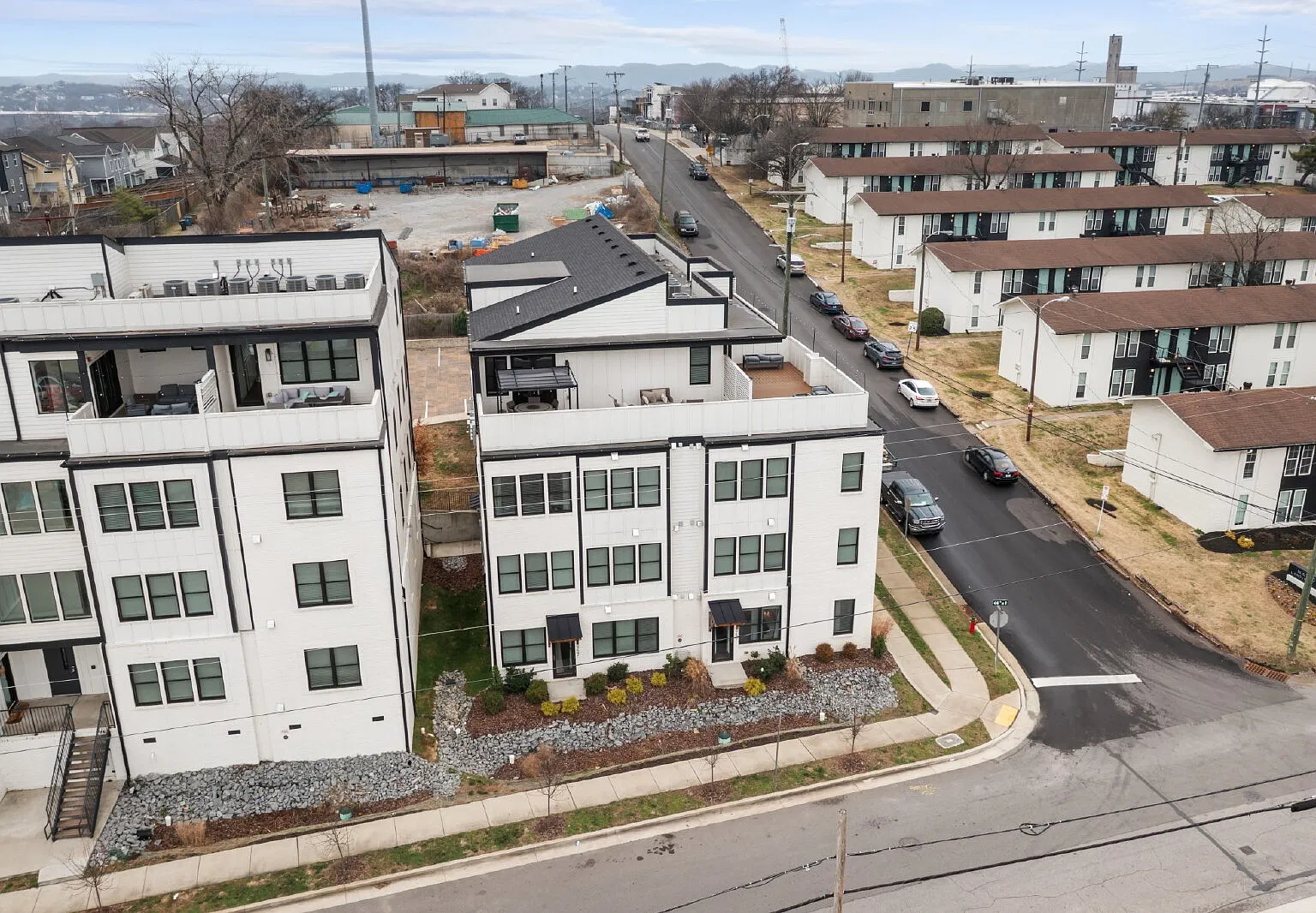 2 bed, 2.0 bath, $6,000 — Photo 4