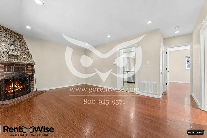 1 bed, 1.0 bath, 840 sqft, $3,695 — Photo 4