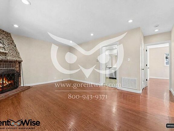 4th image of 506 Chestnut St