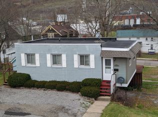13 Kingsbury Ave, Bradford, PA 16701