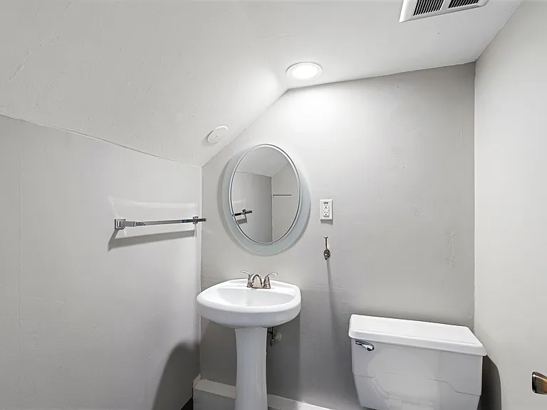 Marella Apartments — Photo 12