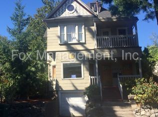545-547 NE Graham St, Portland, OR 97212