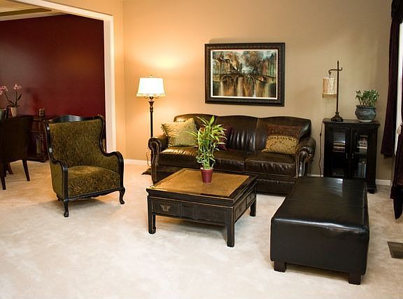 3rd image of 3064 Alling Dr