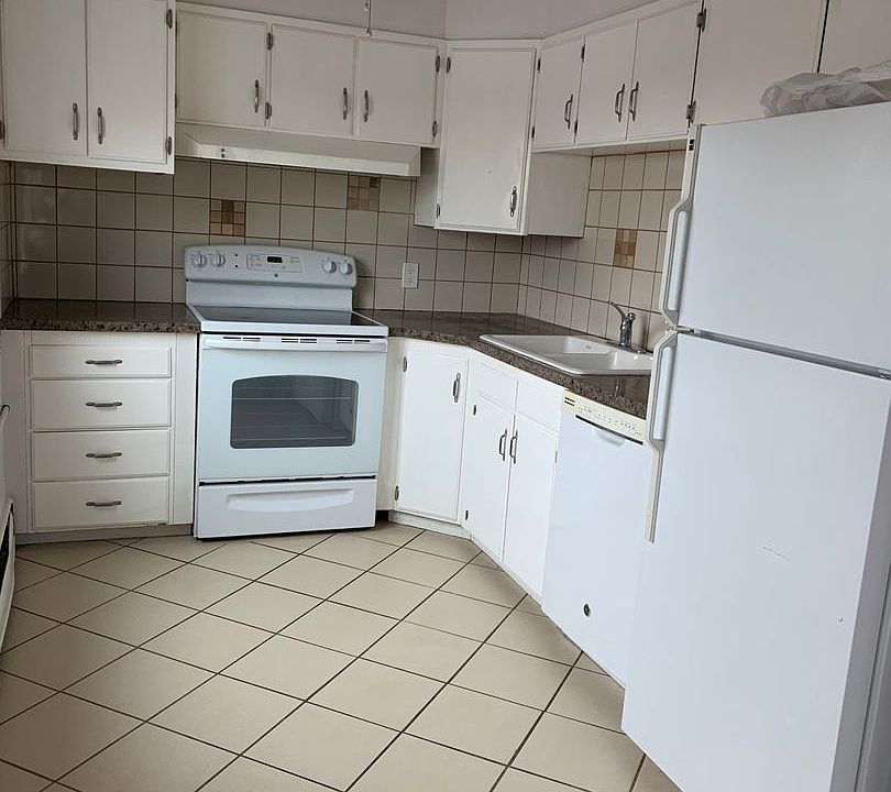1st image of 3650 S Lincoln St #11493867