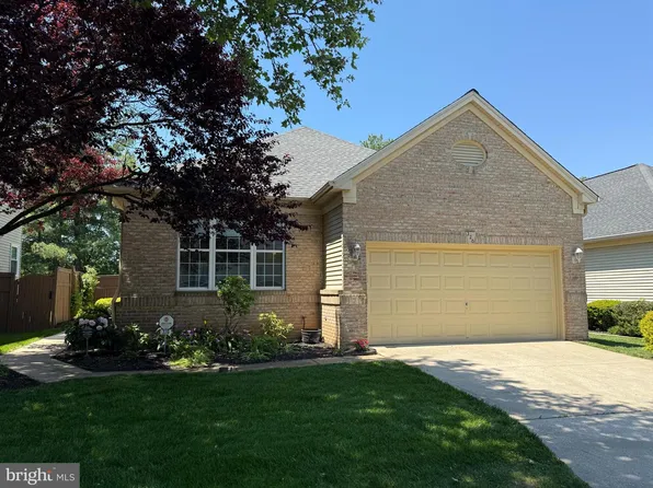 320 Chalk Hill Dr, Baltimore, MD 21208