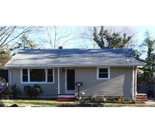 216 Washington Ave photo 1