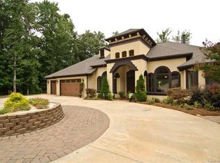 5826 Morning Star Rd, Lake Wylie, SC 29710