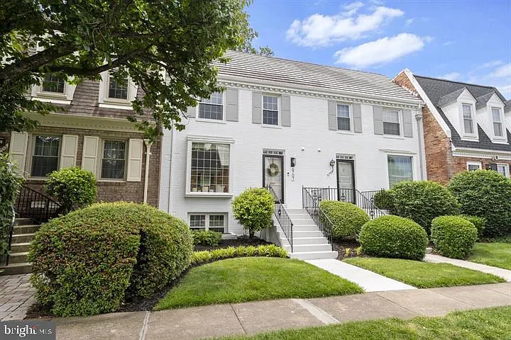 6707 Melrose Dr — Photo 30