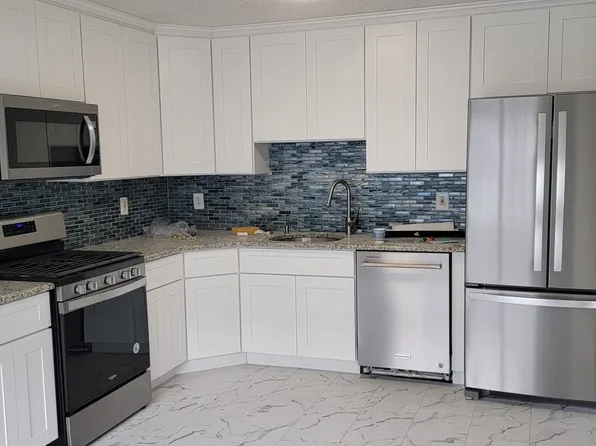 7 Wilmbelton Ct, Edison, NJ 08820