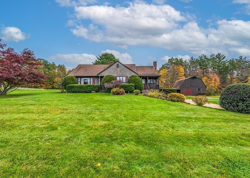 935 Dennison Dr, Southbridge, MA 01550 Zillow