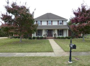 1409 Orleans Pl, Tupelo, MS 38801