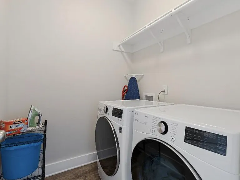 103 Pine St — Photo 19