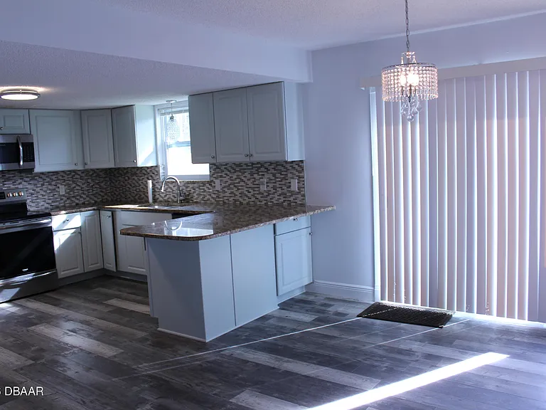 3120 Juniper Dr — Photo 4