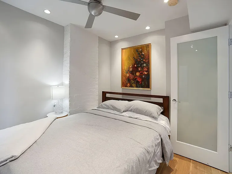 1538 Swann St NW #2 — Photo 17