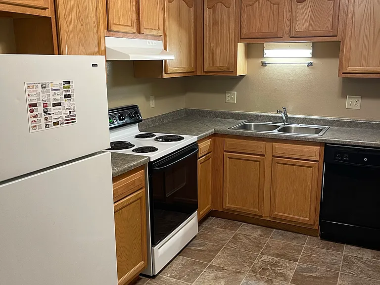 21 N Johnson St #3A — Photo 2