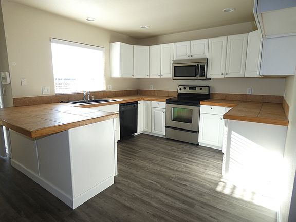 5th image of 622 Wigeon Way