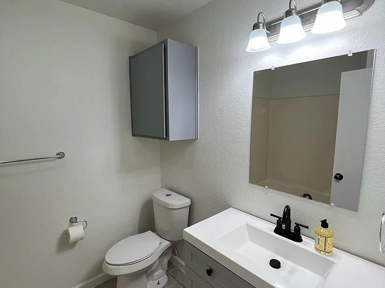527 Parkdale Dr — Photo 19